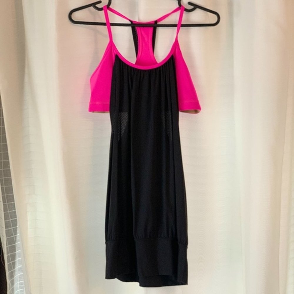 Lululemon No Limits Tank - Size 4